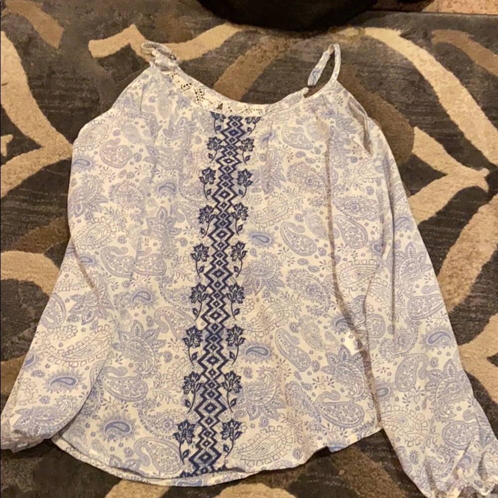 Off the Shoulder Long Sleeves